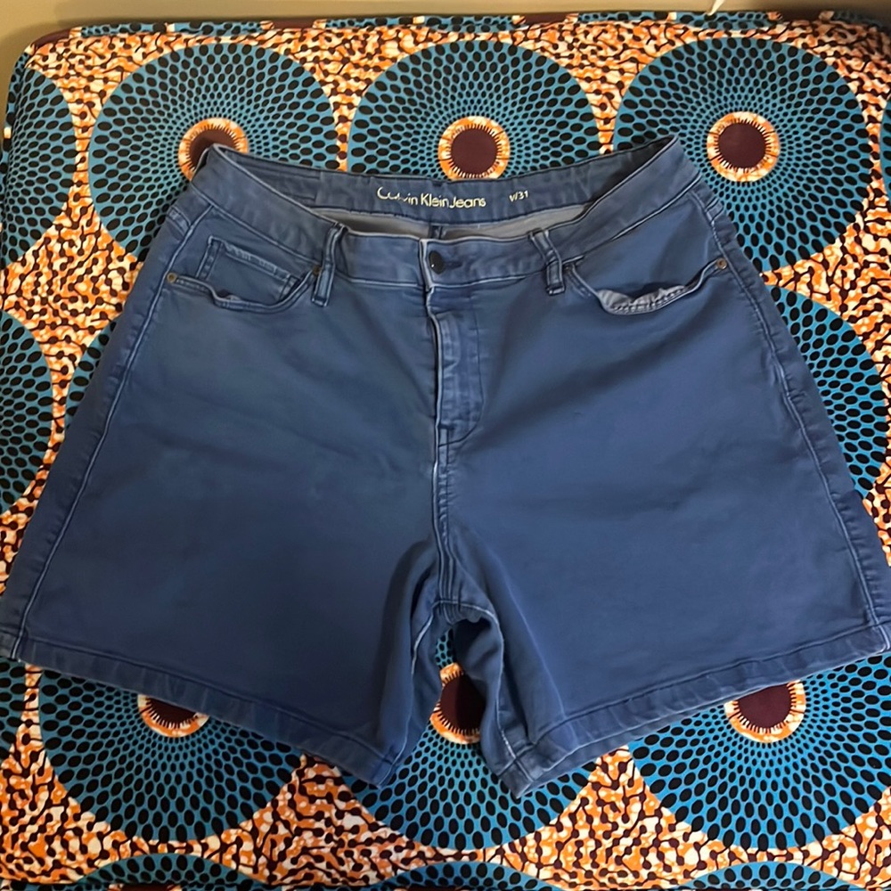 Calvin Klein Jeans dark blue shorts size 31
